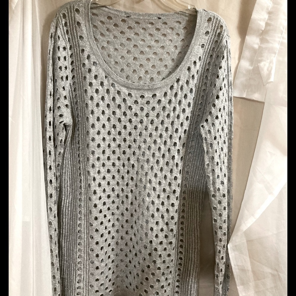 Women gray glitter knitted style top